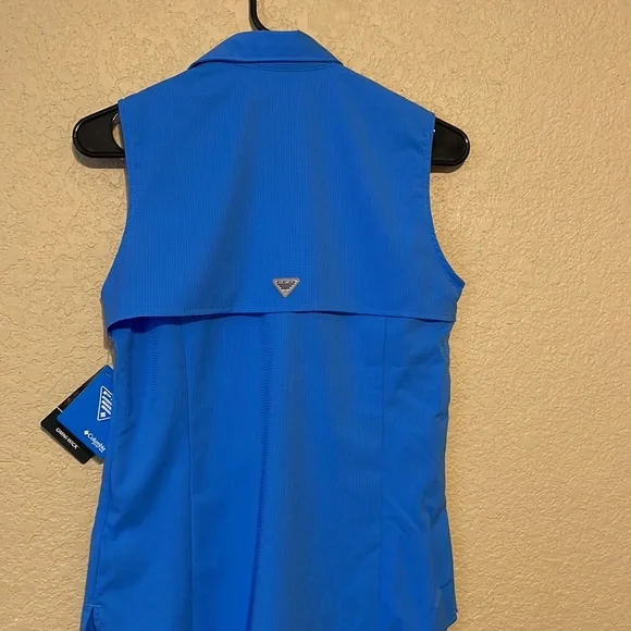 NEW WITH TAGS COLUMBIA SLEEVELESS SHIRT!!! - Picture 3 of 4
